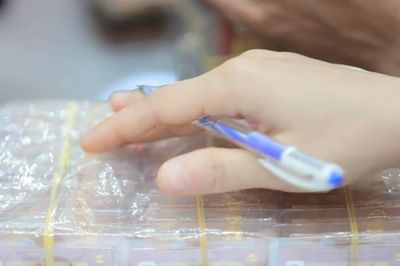 Chênh lệch giá vàng giảm mạnh, thị trường dần trở về quỹ đạo