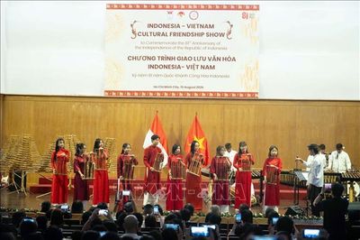 Giao lưu văn nghệ thắt chặt quan hệ nhân dân Thành phố Hồ Chí Minh và Indonesia