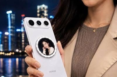 Smartphone Honor series 700 gây chú ý với màn hình phụ 1,7 inch cùng viên pin 12.000 mAh