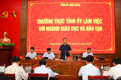 Thường trực Tỉnh ủy làm việc với ngành Giáo dục và Đào tạo