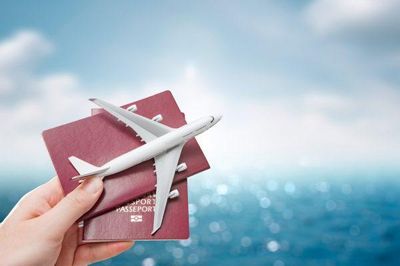 Cách theo dõi giá trước khi đặt vé máy bay trên Traveloka