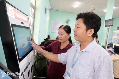Bớt một thao tác, thêm thời gian cho dân