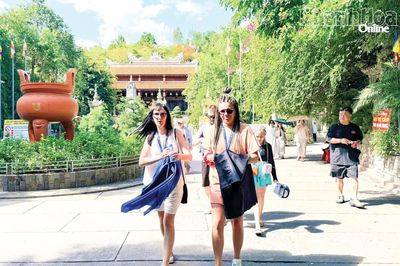Phường Tây Nha Trang: Không để du khách bị làm phiền khi đến chùa Long Sơn