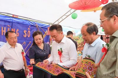 Đa sắc màu không gian trưng bày tại Lễ hội Mùa vàng Sín Chéng