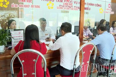 Thước đo từ lòng dân