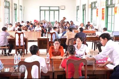 Tạo nền tảng phát triển kinh tế-xã hội