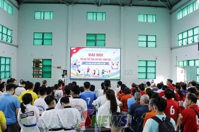Khai mạc các môn thi đấu trước Đại hội Thể dục thể thao phường Tô Hiệu lần thứ nhất