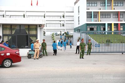 Thí sinh hoàn thành Kỳ thi lại tốt nghiệp THPT năm 2026