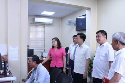 Thường trực HĐND tỉnh Bắc Ninh giám sát việc chuyển đổi số, đổi mới sáng tạo tại phường Phù Khê