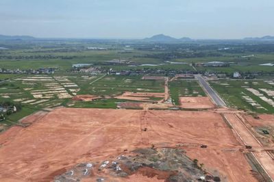 Loay hoay xử lý 'núi rác' khổng lồ chôn lấp trong Khu công nghiệp VSIP Hà Tĩnh