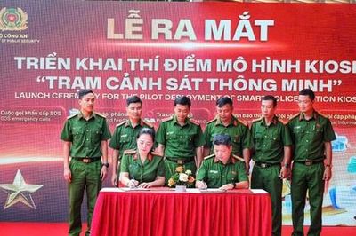 Ra mắt 'Trạm Cảnh sát thông minh' hỗ trợ người dân trình báo Công an 24/7