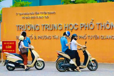 Đáp án các môn thi lại tốt nghiệp tại trường THPT chuyên Tuyên Quang