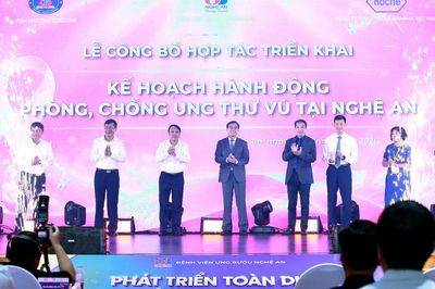 Đưa y học chính xác đến gần hơn với người bệnh ung thư