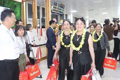 Đón chuyến bay đầu tiên từ Quảng Trị – Khánh Hòa