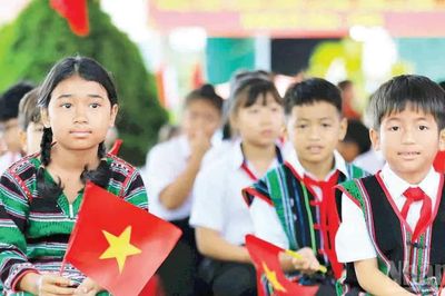 Tổ chức khai giảng thống nhất trên toàn quốc, khánh thành các trường nội trú xã biên giới sáng 5/9