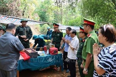 Tỉnh Lào Cai quy tập 2 hài cốt liệt sĩ tại đồi Đá Vôi