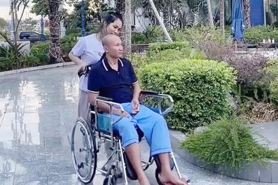 Người vợ 28 tuổi và hành trình 'vực lại sự sống' cho chồng sau tai nạn