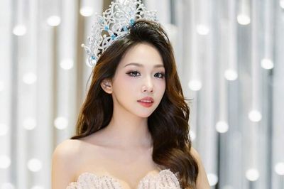 Hoa hậu 18 tuổi vừa trúng tuyển 4 trường đại học là ai?