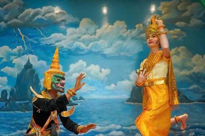Hơn 800 hiện vật kể chuyện đời sống dân tộc Khmer