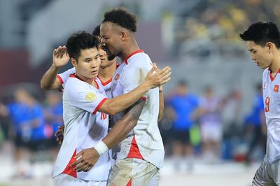 Video bóng đá Malaysia vs Việt Nam: ĐKVĐ đặt 1 chân vào chung kết