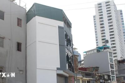 Hà Nội vận động hợp thửa, hợp khối để ngăn nhà 'siêu mỏng, siêu méo'