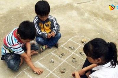 Khi những viên sỏi thành ký ức