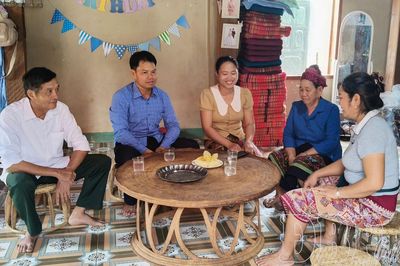 Son sắt niềm tin với Đảng