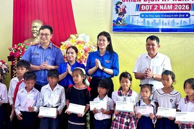 Đoàn cơ sở các cơ quan Đảng tỉnh Gia Lai tổ chức "Kỳ nghỉ hồng" tại xã An Hòa