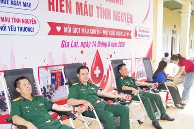 Đoàn Kinh tế - Quốc phòng 715 tổ chức hiến máu tình nguyện