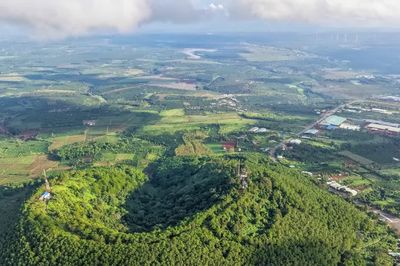 Cao nguyên của những miệng núi lửa