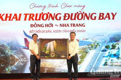Chương trình chào mừng khai trương đường bay Đồng Hới-Nha Trang