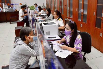 TP.HCM tiếp tục tinh gọn bộ máy, phân cấp hơn 1.000 nhiệm vụ cho cơ sở