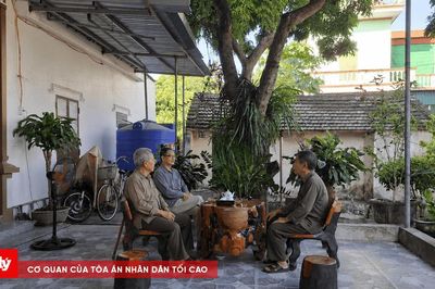 ​Hà Nội: Phát triển mạng lưới chăm sóc người cao tuổi tại cộng đồng trước áp lực già hóa dân số