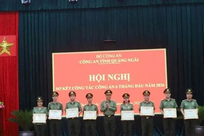 Gặp nữ Phó Trưởng Công an xã tiêu biểu Tây Quảng Ngãi