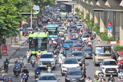 Chấn chỉnh tình trạng phức tạp trên một số tuyến giao thông