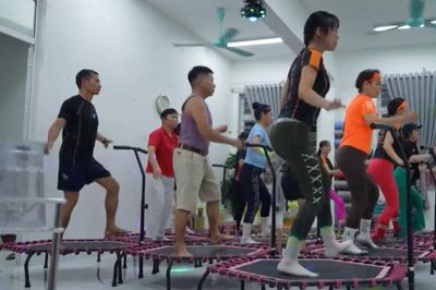 Vì sao Trampoline "gây nghiện" với người chơi?