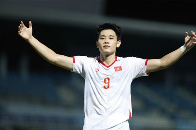 Đội hình dự kiến Việt Nam vs Malaysia: Đình Bắc xuất hiện cùng Xuân Son