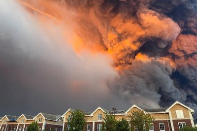 Nga tấn công nhà máy thép Ukraine, Kiev tập kích khu vực Moskva