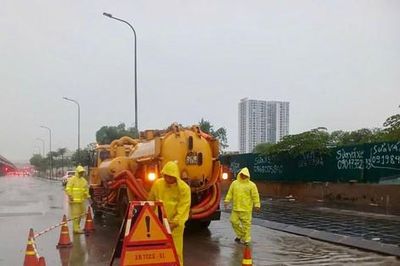 Hà Nội chủ động phương án tiêu thoát nước, chống ngập trước đợt mưa lớn kéo dài