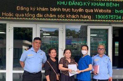 Nhân viên Bệnh viện Đà Nẵng trả lại gần 25 triệu đồng cho người nhà bệnh nhân