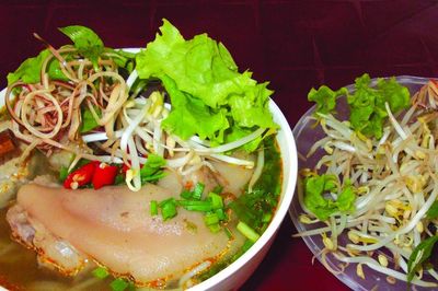 Bún bò Huế khéo chiều lòng thực khách