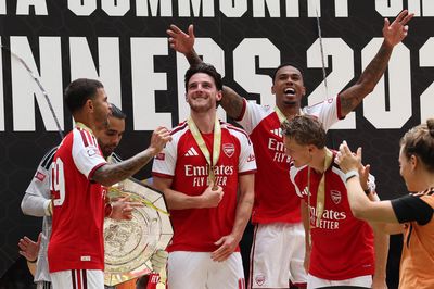 Tình thế đảo ngược với Arsenal và Man City