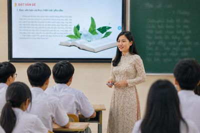 Điểm chuẩn sư phạm vượt 29: Nghề giáo đang trở lại cuộc đua hút học sinh giỏi?
