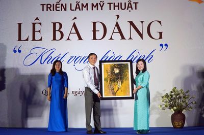 Quảng Trị khai mạc triển lãm 'Lê Bá Đảng - Khát vọng Hòa bình'
