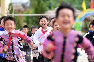 Chương trình 'Chia sẻ cùng thầy cô' năm 2026 sẽ tổ chức school tour chủ đề 'Lớp học reo vui'