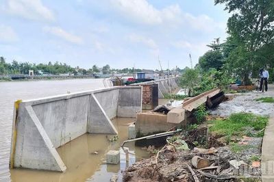 Cần Thơ công bố tình huống khẩn cấp tại nhiều điểm sạt lở xung yếu