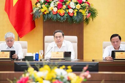 Hoàn thiện khuôn khổ pháp lý về tiền tệ, ngân hàng