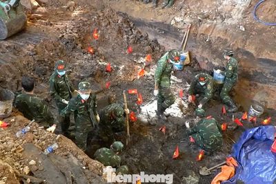 Mở rộng khai quật, phát hiện thêm 24 bộ hài cốt liệt sĩ tại công viên Lê Thị Riêng