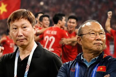 Báo Hàn Quốc: HLV Kim Sang-sik đang phá vỡ những cột mốc mà tiền bối Park Hang-seo không làm được