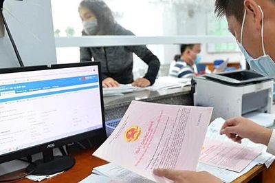 Sổ đỏ tích hợp trên VNeID, giao dịch bất động sản sẽ ra sao?